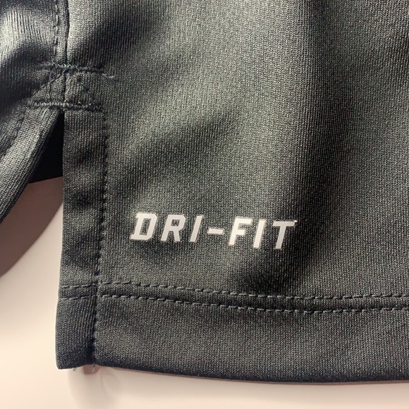 Men’s Large Nike Polo - Picture 3 of 10